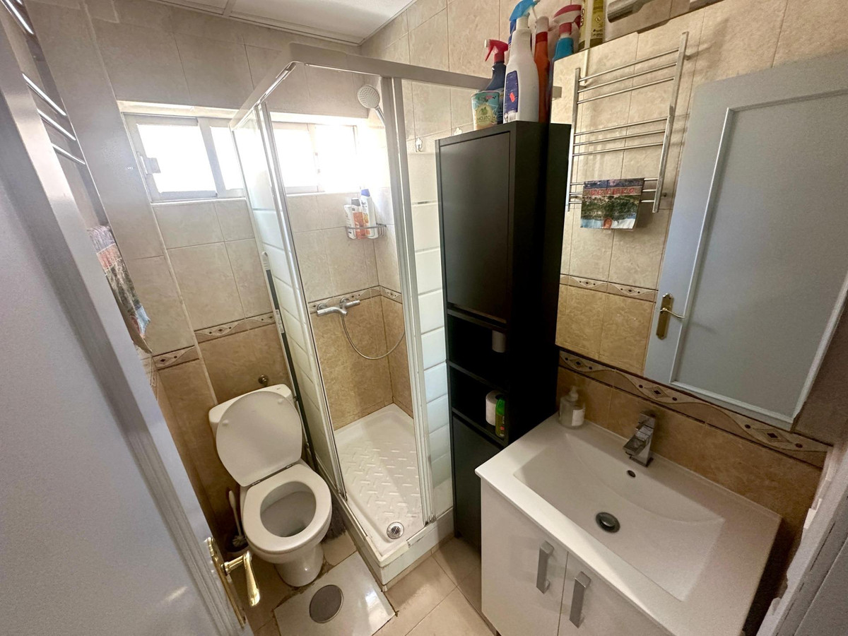 Se vende Apartamento Planta Media de 4 dormitorios en Costa Blanca, Alicante, España