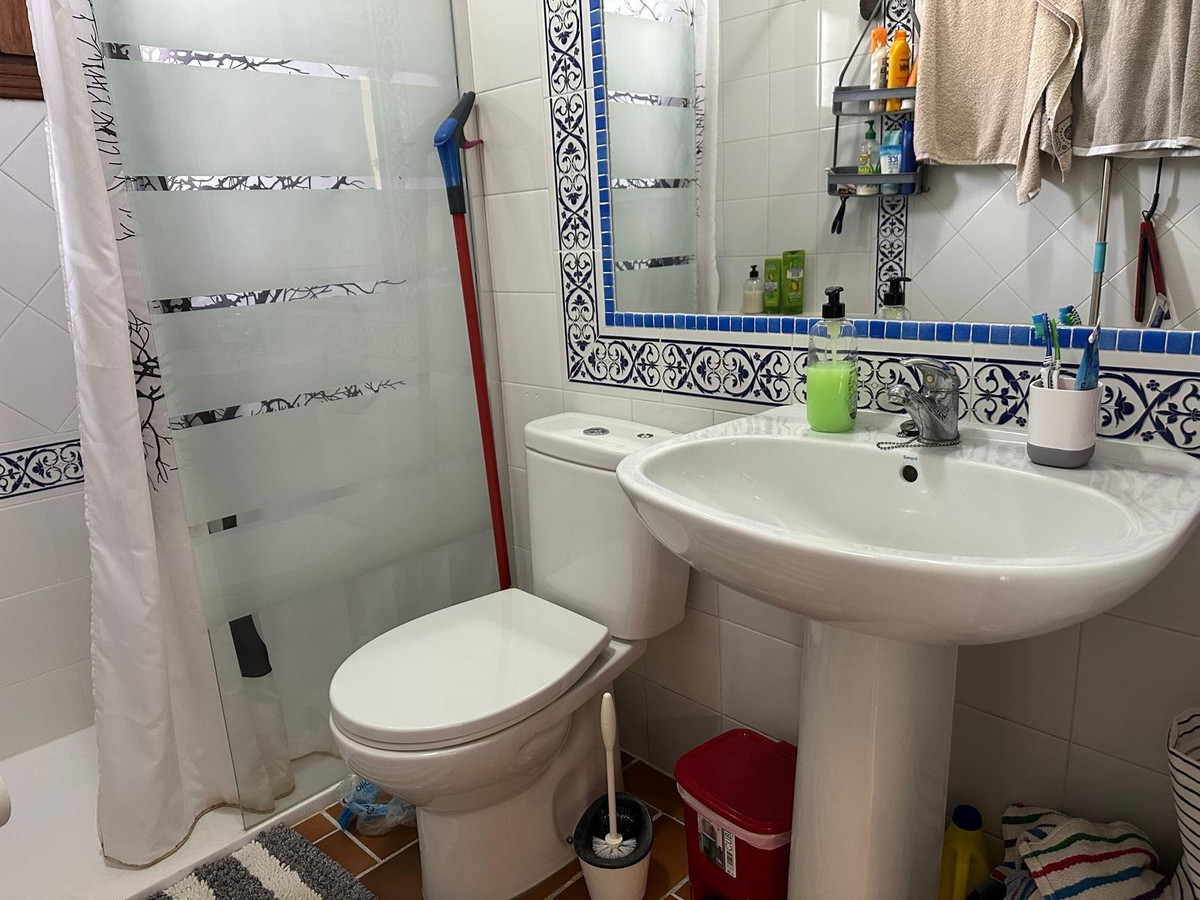 Se vende Bungalow de 2 dormitorios en Costa Blanca, Alicante, España