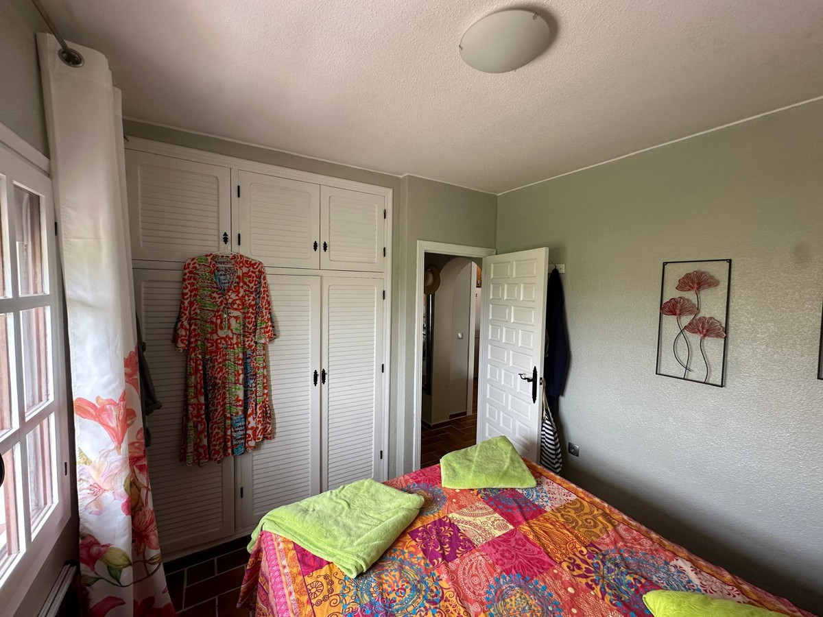 Se vende Bungalow de 2 dormitorios en Costa Blanca, Alicante, España