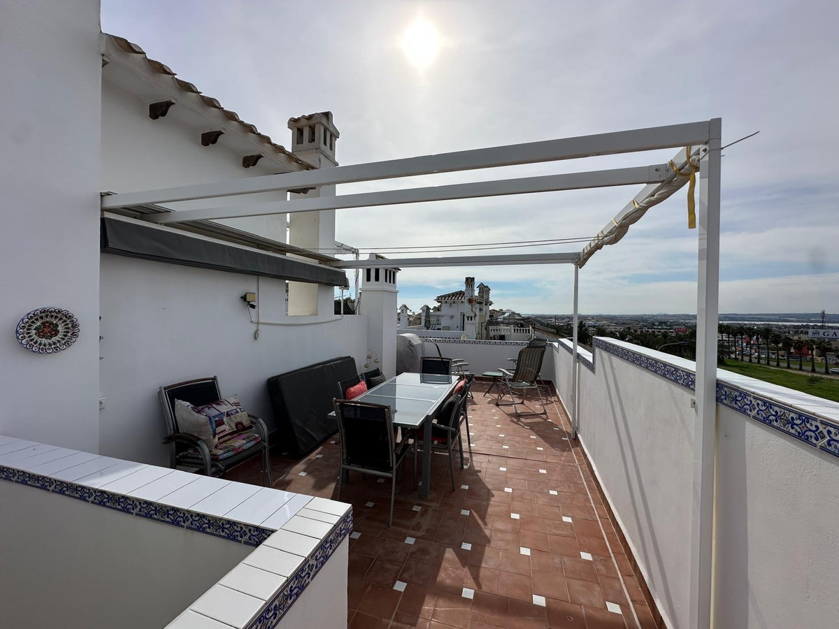 Se vende Bungalow de 2 dormitorios en Costa Blanca, Alicante, España