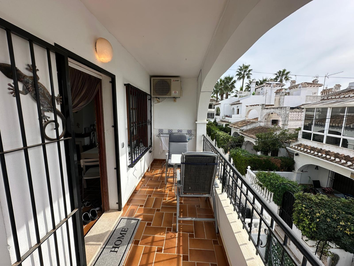 Se vende Bungalow de 2 dormitorios en Costa Blanca, Alicante, España