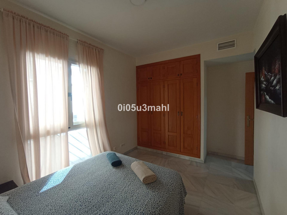 3 Bed Apartment for sale in Centro Histórico Málaga Ciudad, Málaga, Spain