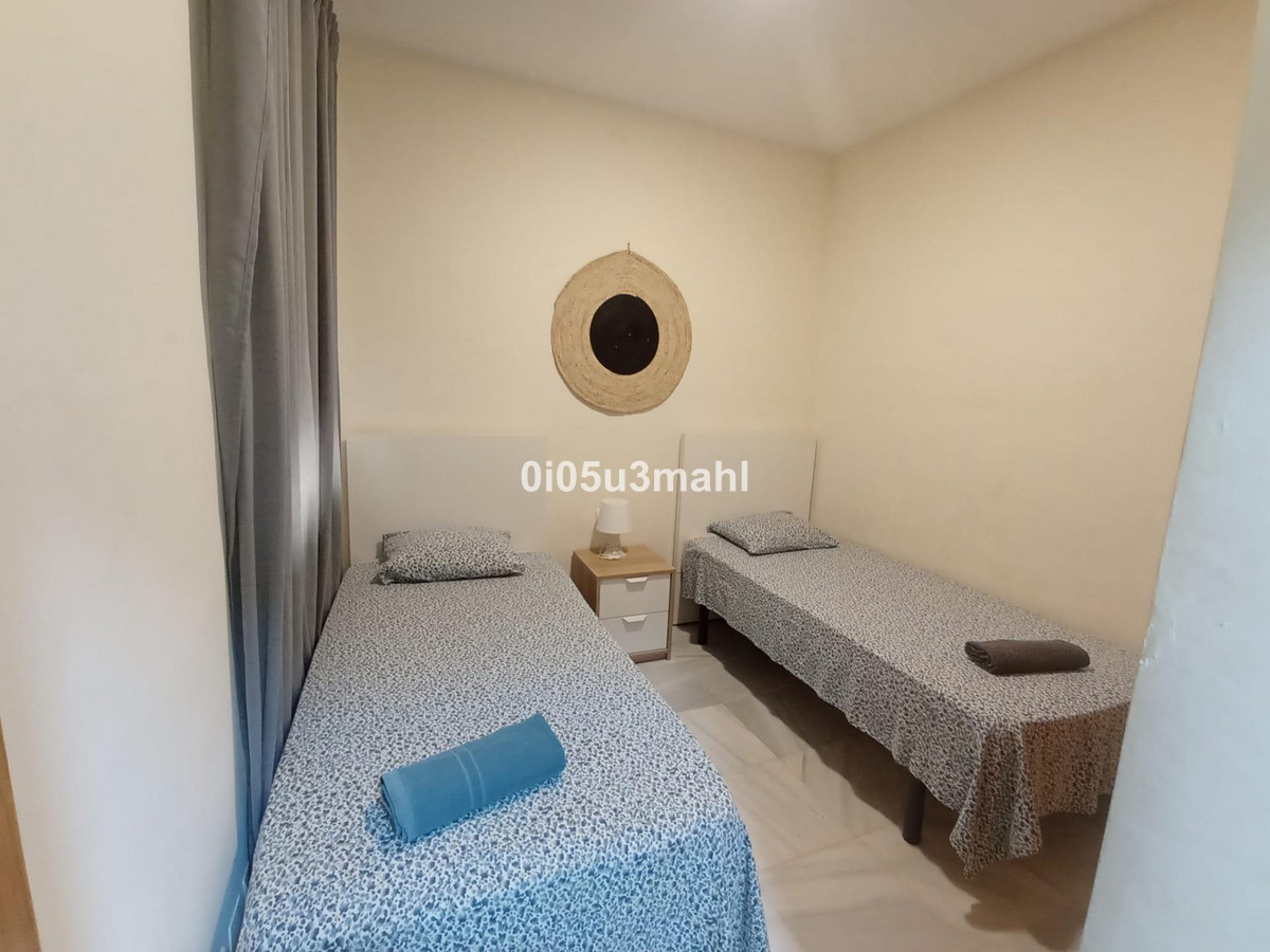 3 Bed Apartment for sale in Centro Histórico Málaga Ciudad, Málaga, Spain