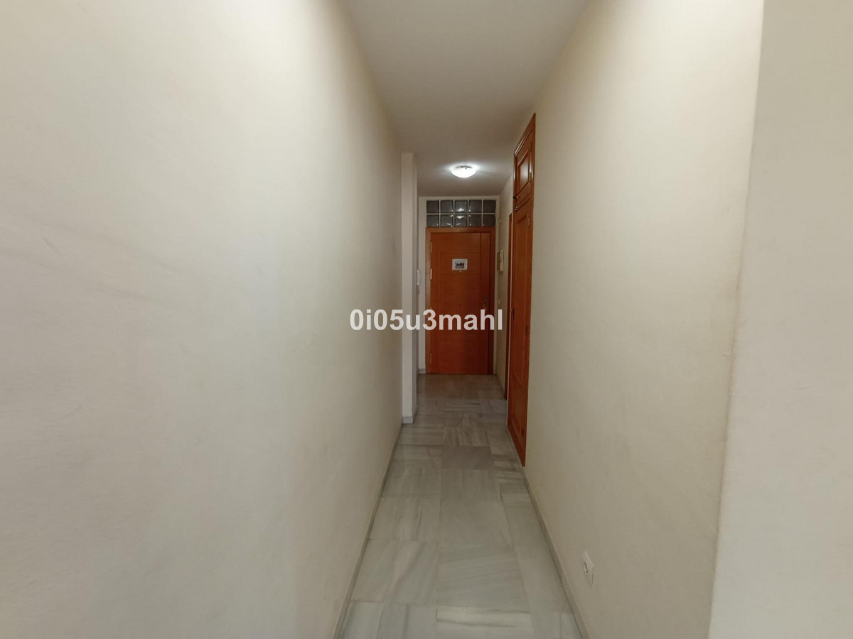3 Bed Apartment for sale in Centro Histórico Málaga Ciudad, Málaga, Spain