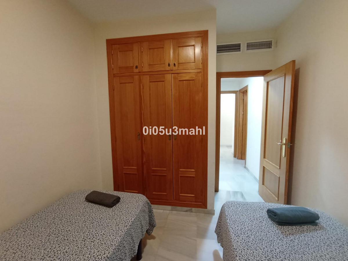 3 Bed Apartment for sale in Centro Histórico Málaga Ciudad, Málaga, Spain