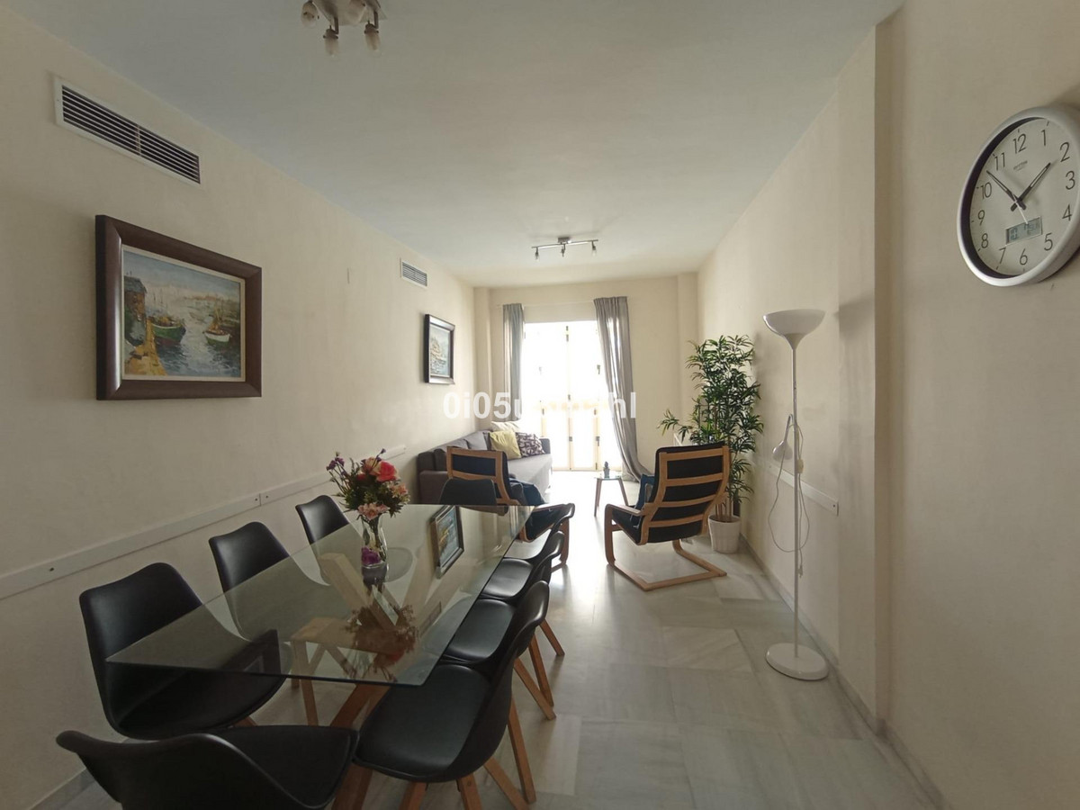 3 Bed Apartment for sale in Centro Histórico Málaga Ciudad, Málaga, Spain
