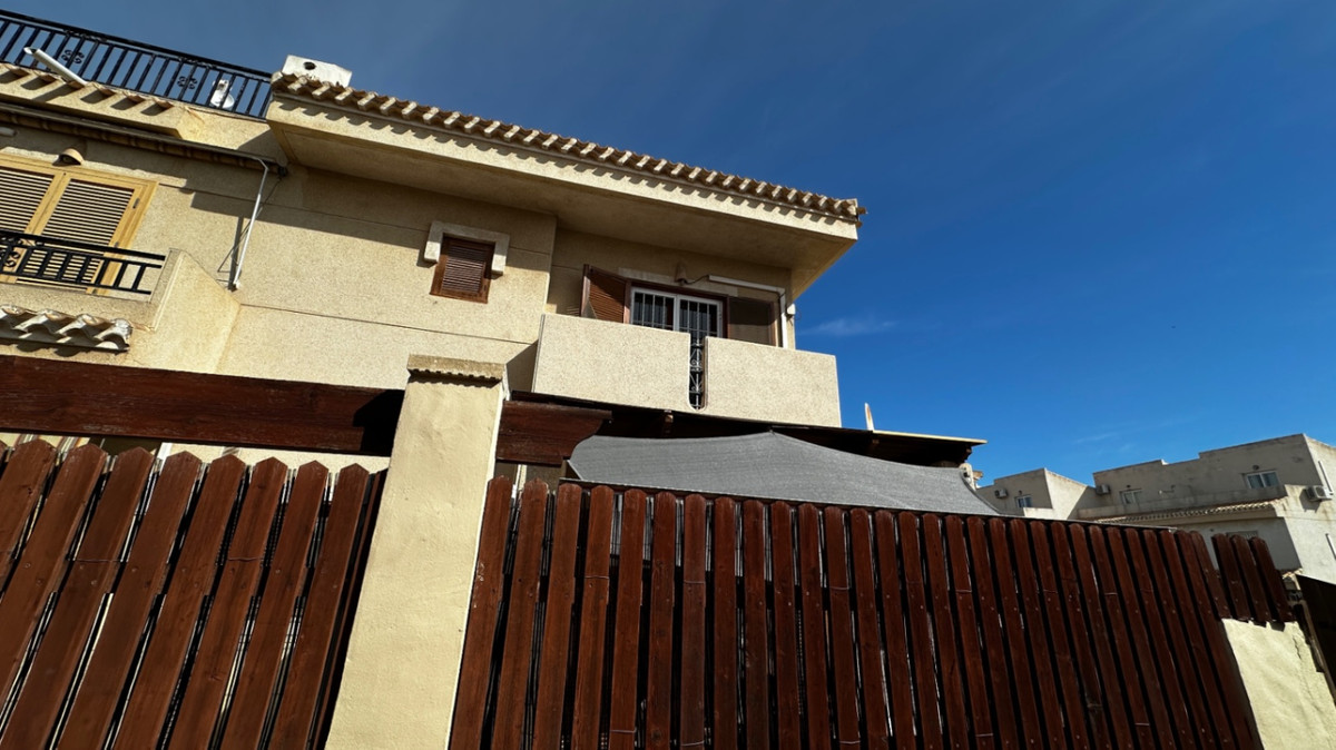 3 Bed Apartment for sale in Orihuela Costa Blanca, Alicante, Spain