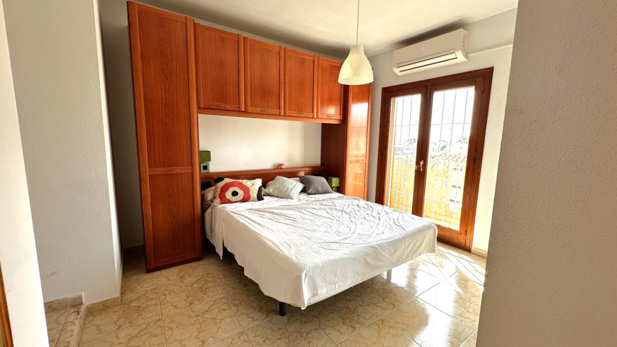 3 Bed Apartment for sale in Orihuela Costa Blanca, Alicante, Spain