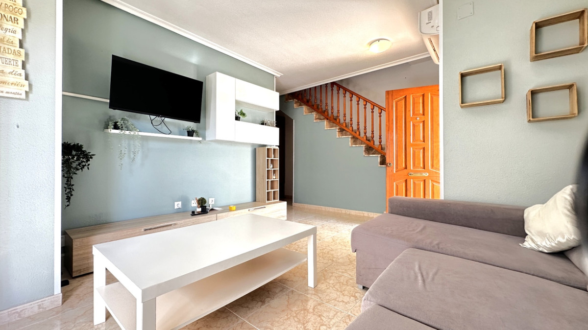 3 Bed Apartment for sale in Orihuela Costa Blanca, Alicante, Spain