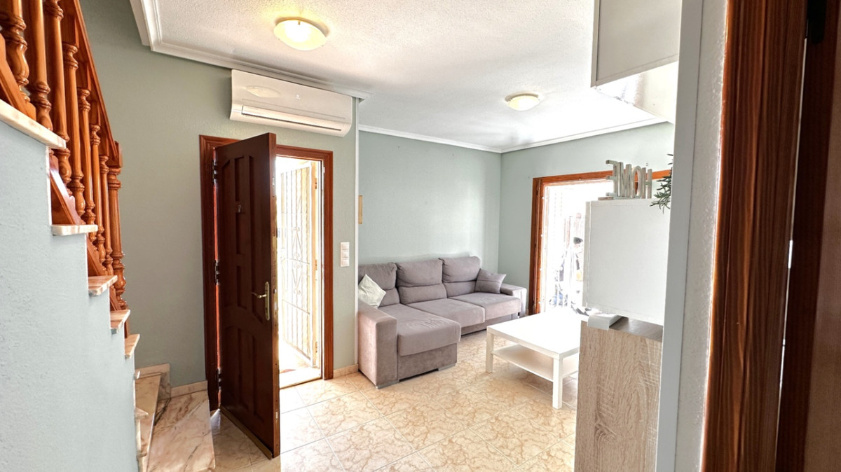 3 Bed Apartment for sale in Orihuela Costa Blanca, Alicante, Spain