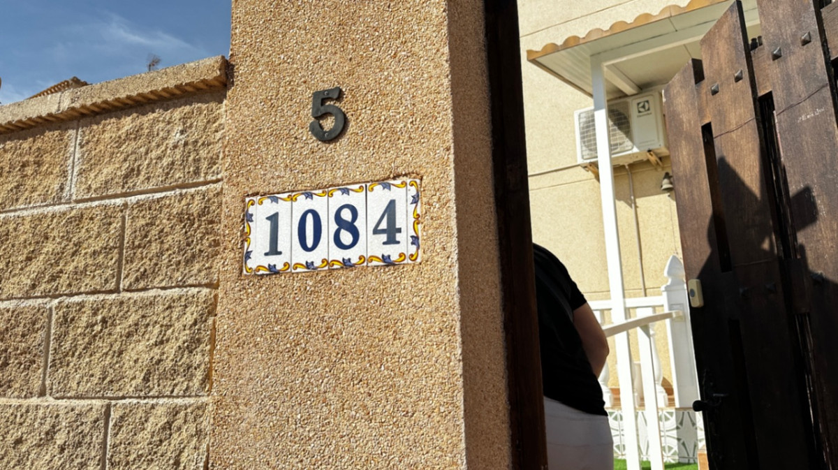 3 Bed Apartment for sale in Orihuela Costa Blanca, Alicante, Spain