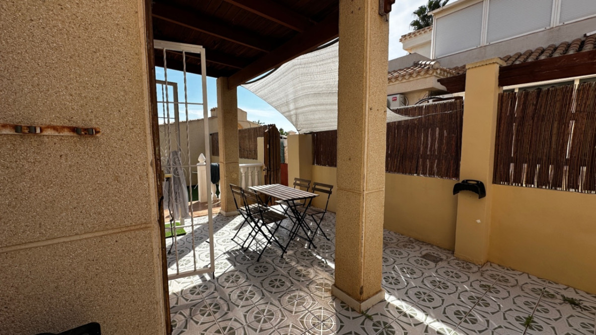 3 Bed Apartment for sale in Orihuela Costa Blanca, Alicante, Spain