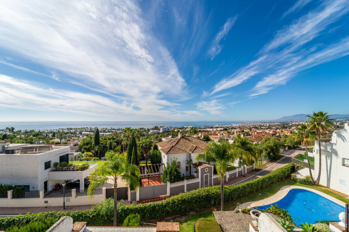 3 Bed Townhouse for sale in Marbella Costa Del Sol, Málaga, Spain