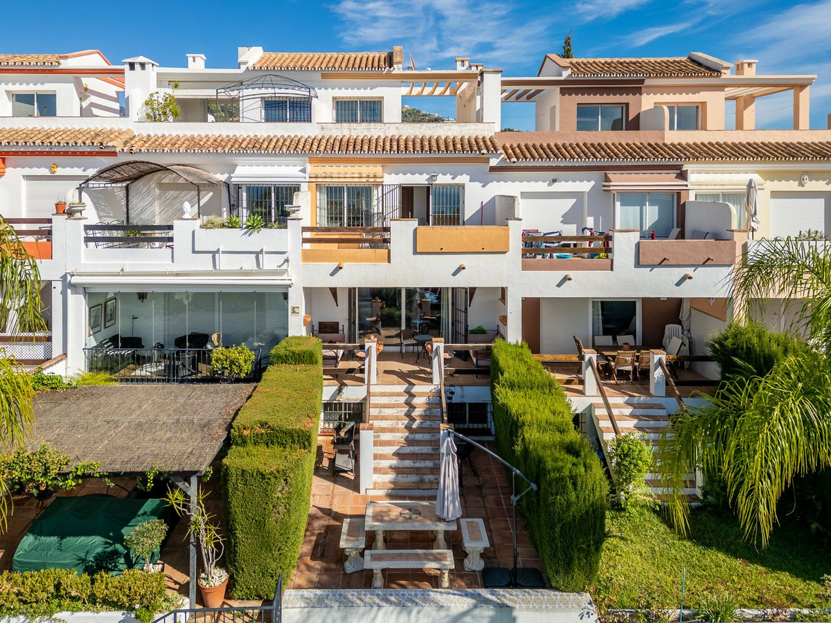 3 Bed Townhouse for sale in Marbella Costa Del Sol, Málaga, Spain
