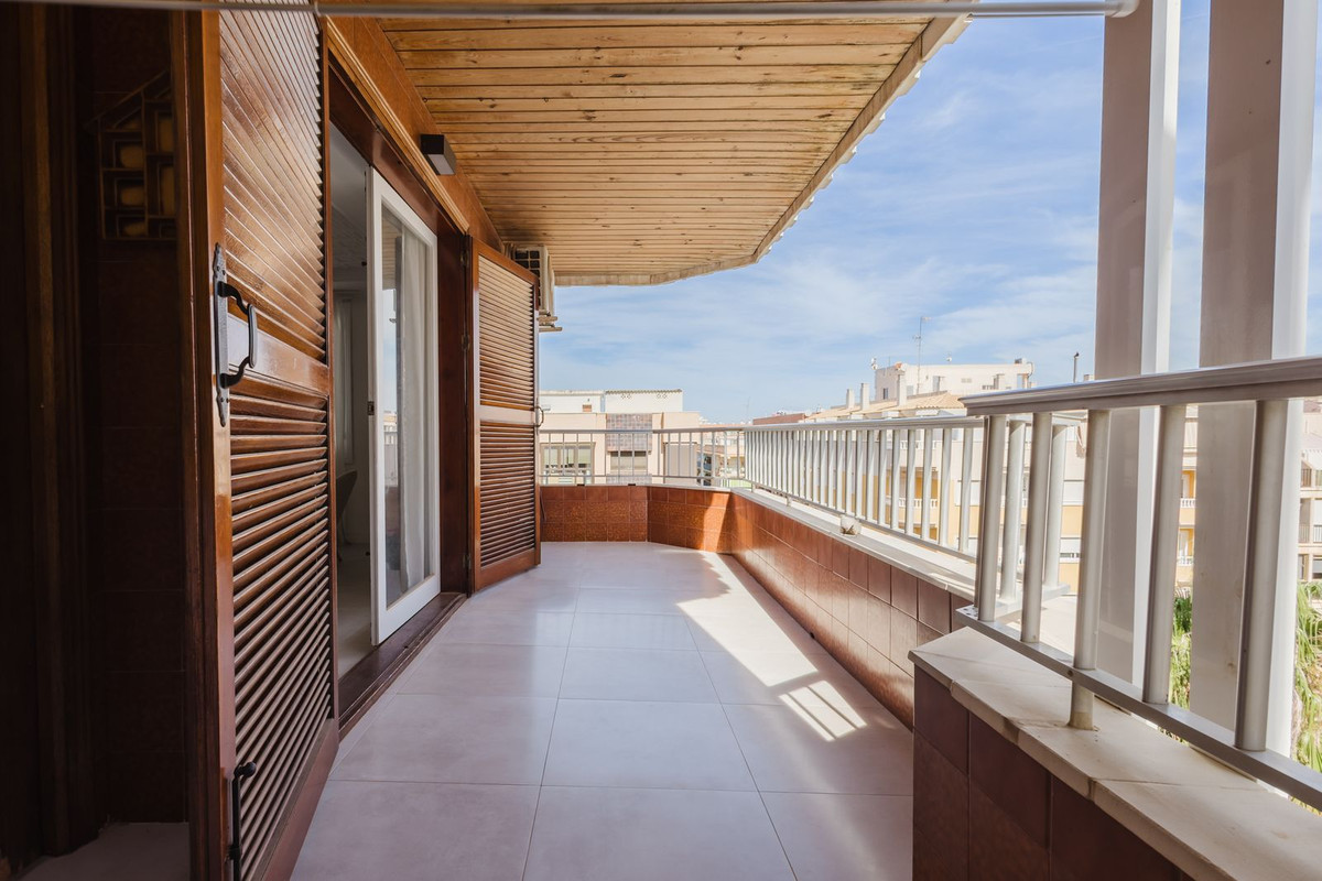 3 Bed Apartment for sale in Torrevieja Costa Blanca, Alicante, Spain