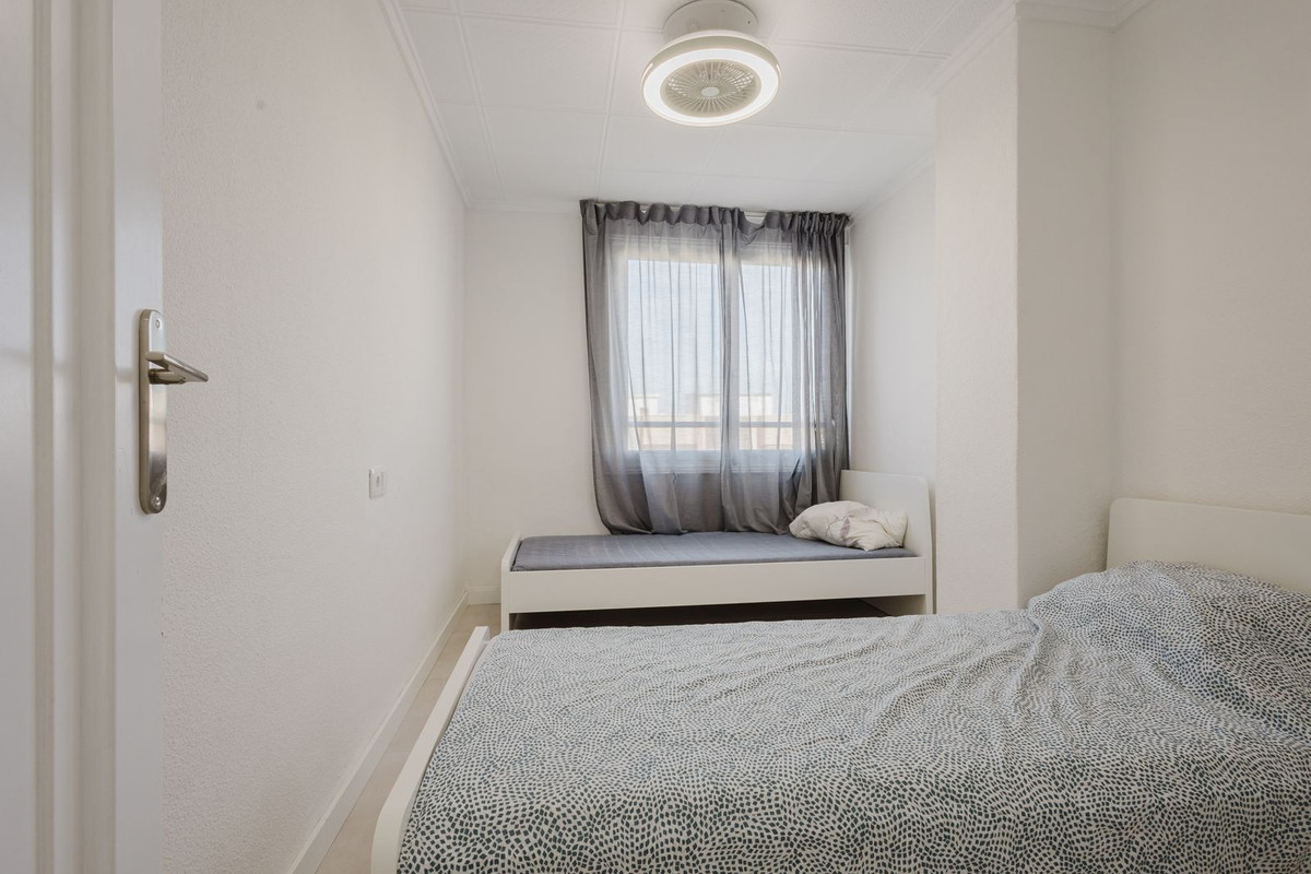 3 Bed Apartment for sale in Torrevieja Costa Blanca, Alicante, Spain