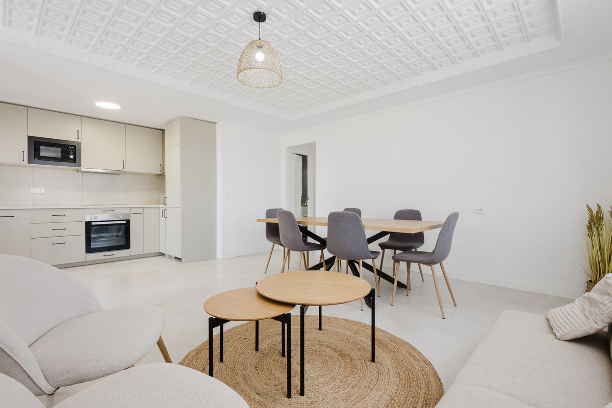 3 Bed Apartment for sale in Torrevieja Costa Blanca, Alicante, Spain