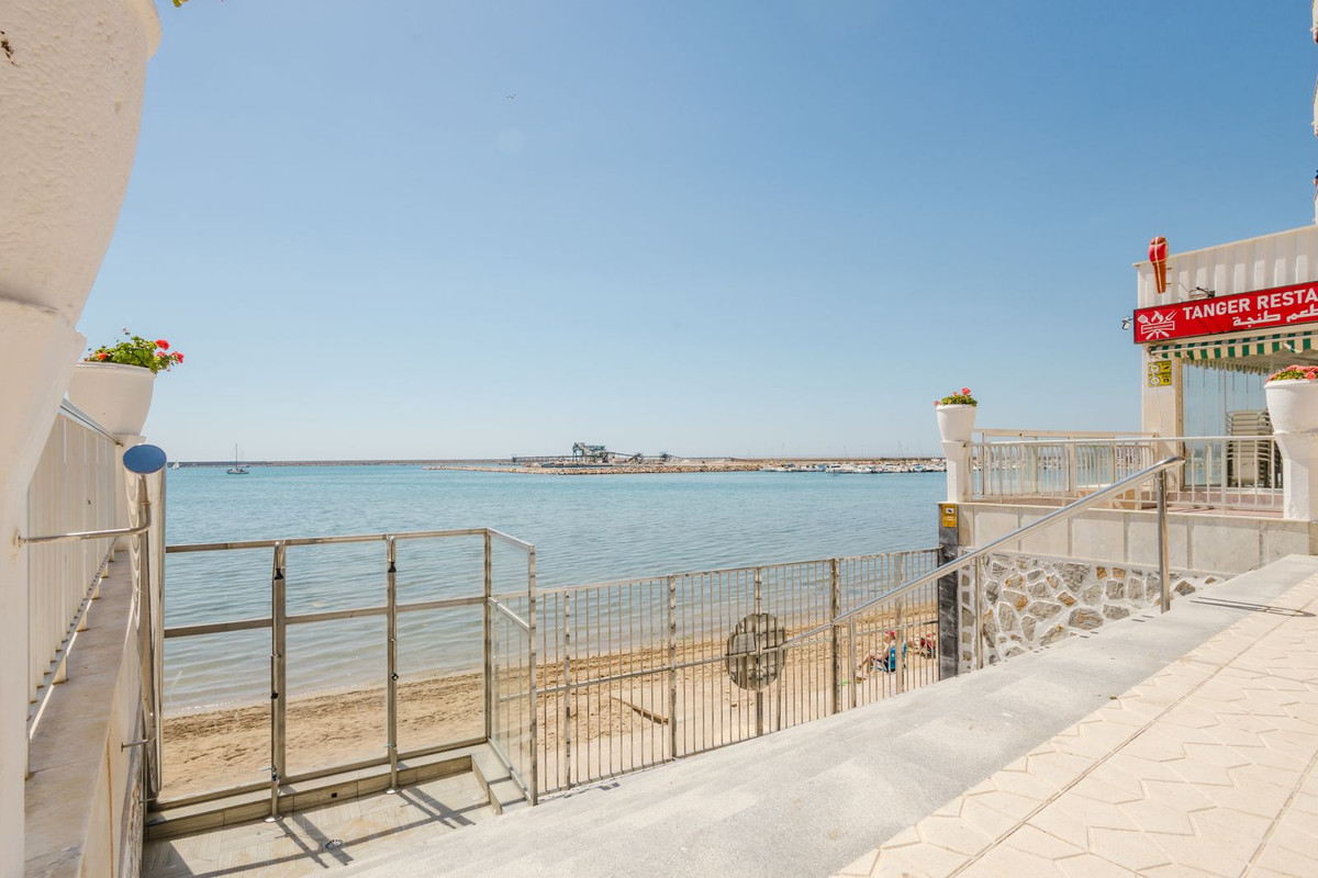 3 Bed Apartment for sale in Torrevieja Costa Blanca, Alicante, Spain