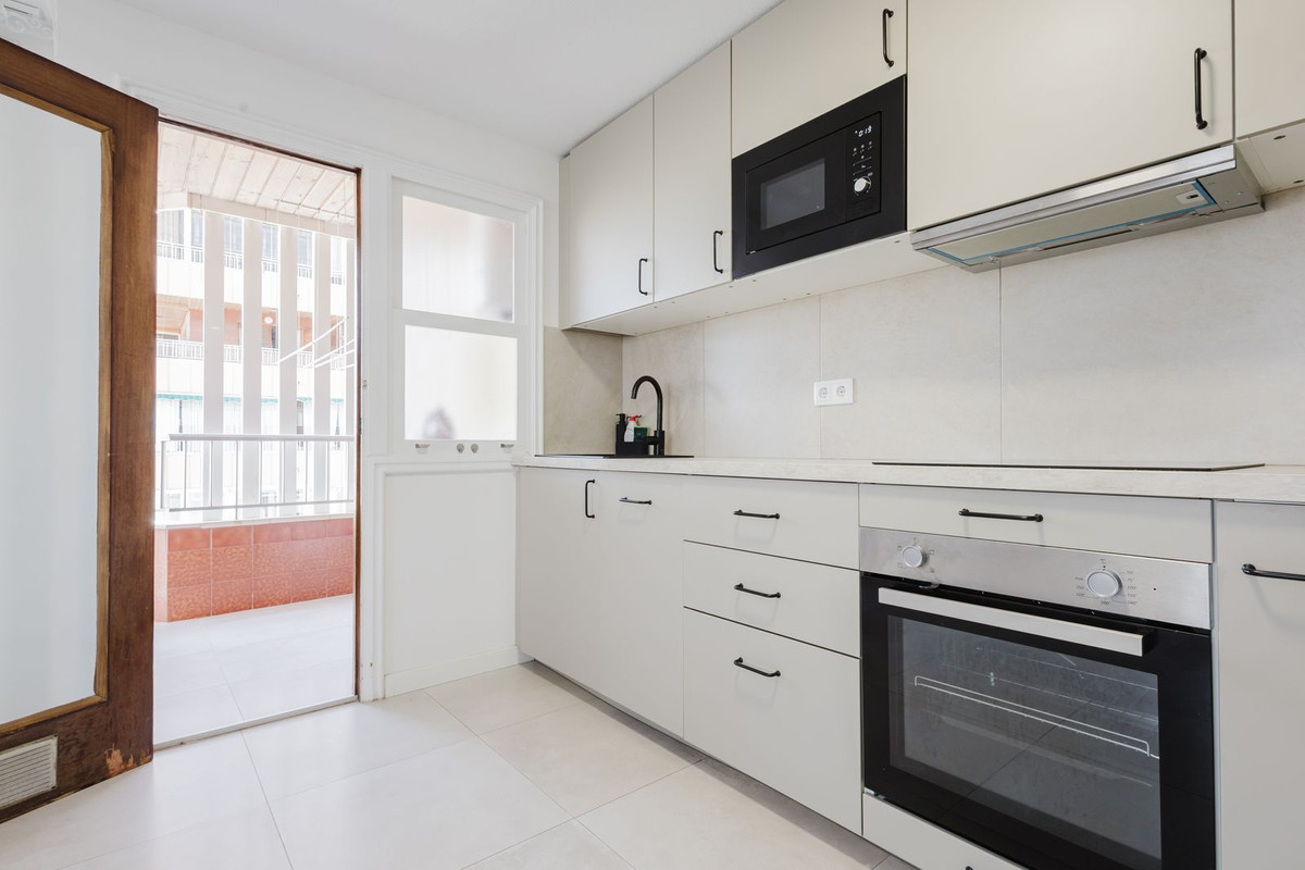 3 Bed Apartment for sale in Torrevieja Costa Blanca, Alicante, Spain