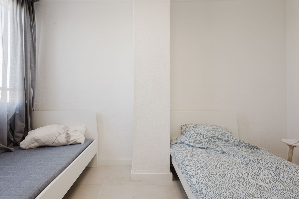 3 Bed Apartment for sale in Torrevieja Costa Blanca, Alicante, Spain