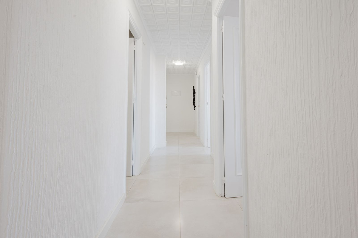3 Bed Apartment for sale in Torrevieja Costa Blanca, Alicante, Spain