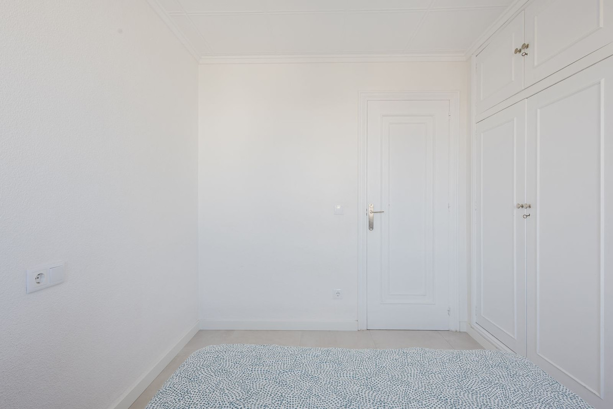 3 Bed Apartment for sale in Torrevieja Costa Blanca, Alicante, Spain