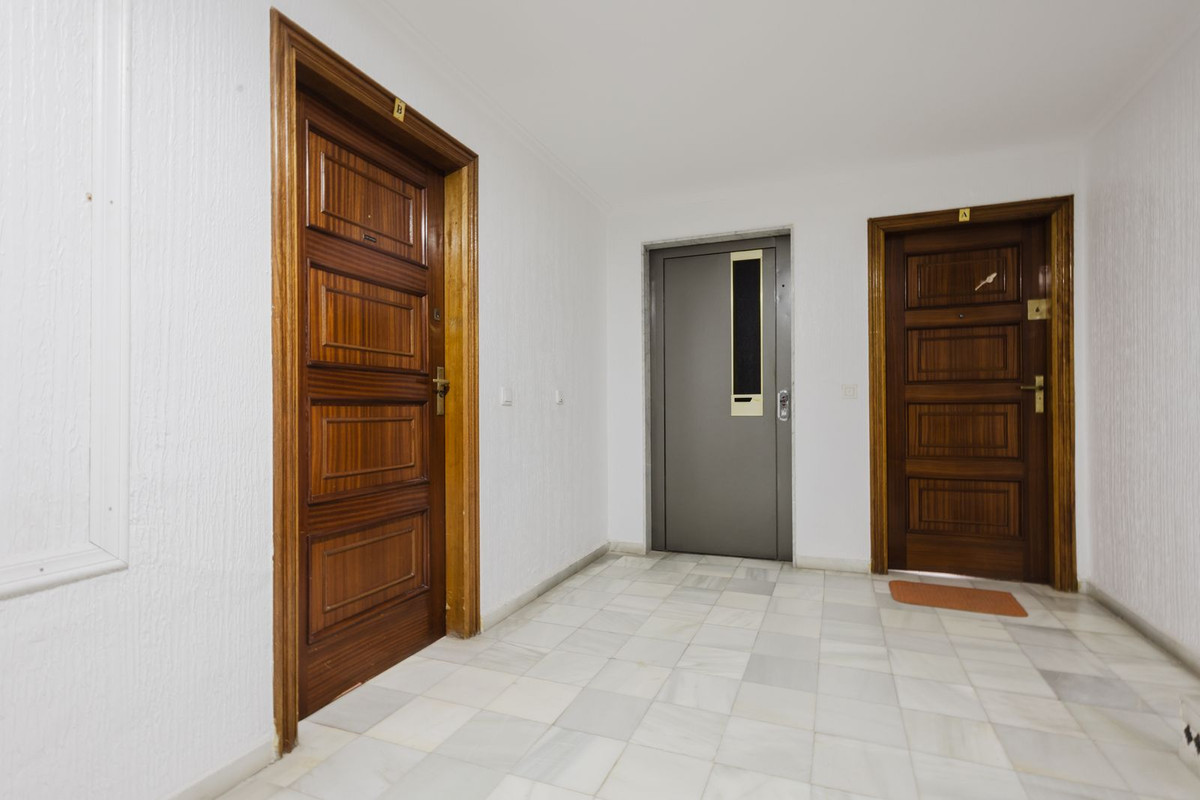 3 Bed Apartment for sale in Torrevieja Costa Blanca, Alicante, Spain