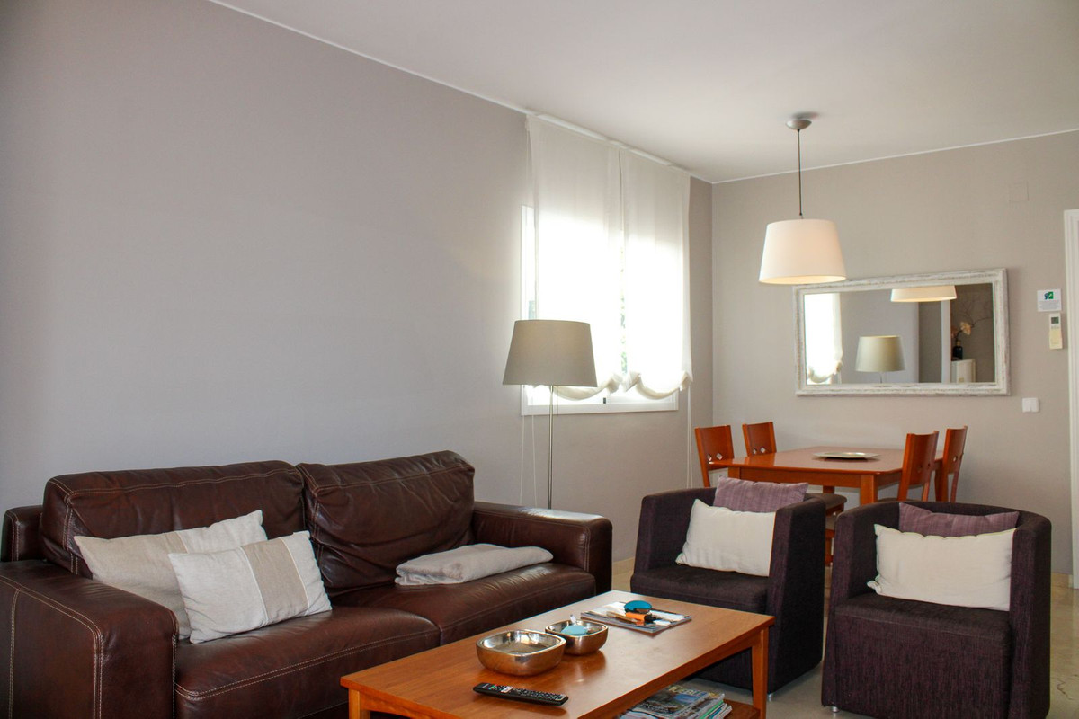 2 Bed Apartment for sale in Nerja Costa Del Sol East, Málaga, Spain