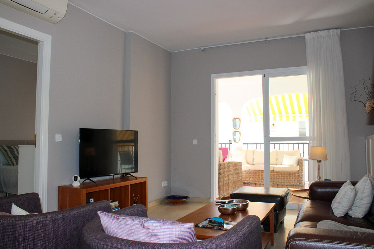 2 Bed Apartment for sale in Nerja Costa Del Sol East, Málaga, Spain