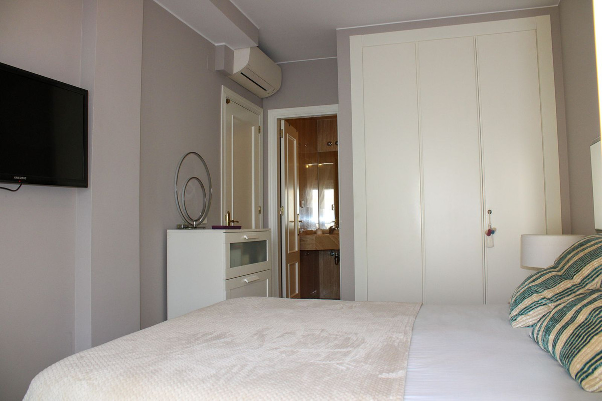 2 Bed Apartment for sale in Nerja Costa Del Sol East, Málaga, Spain