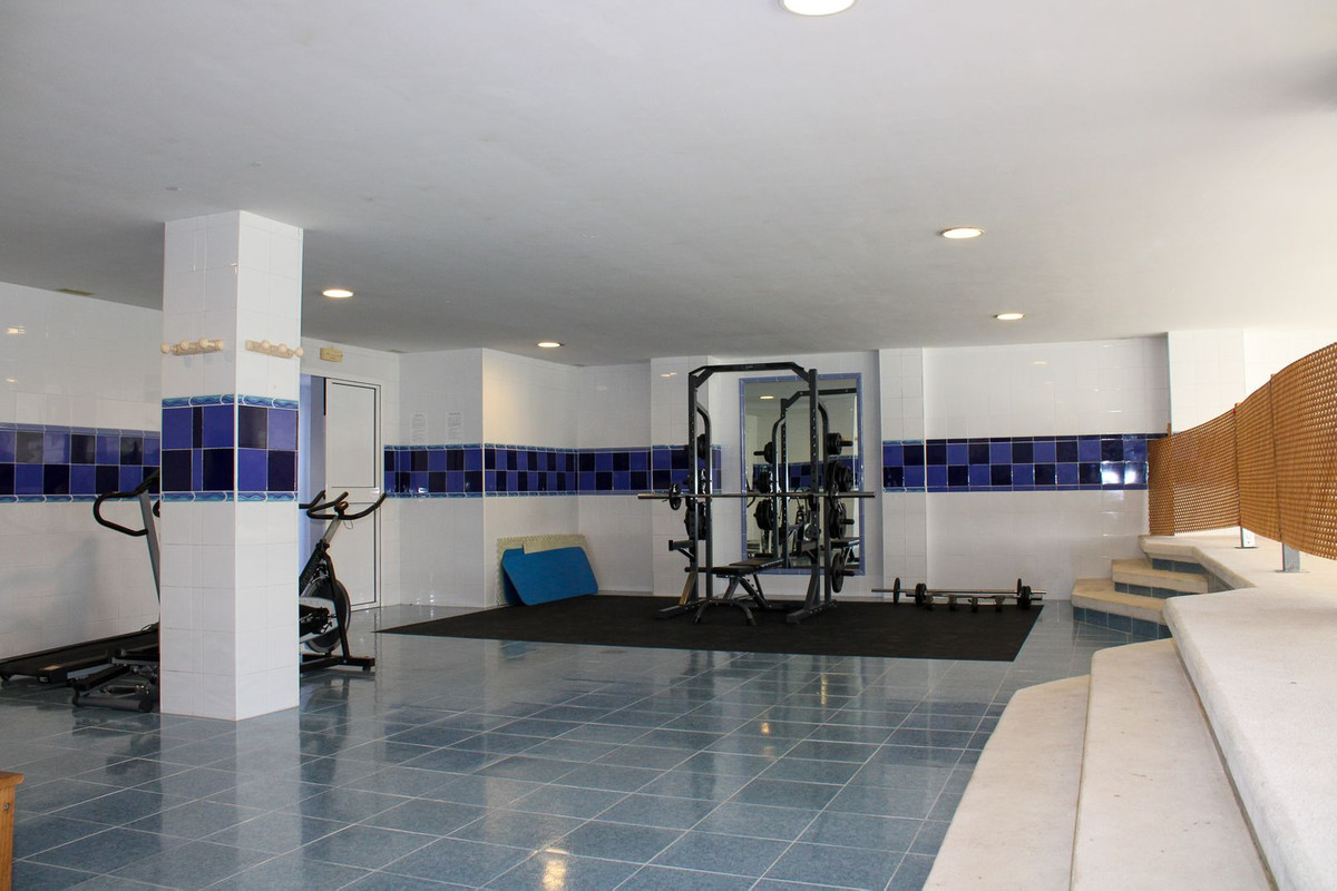 2 Bed Apartment for sale in Nerja Costa Del Sol East, Málaga, Spain
