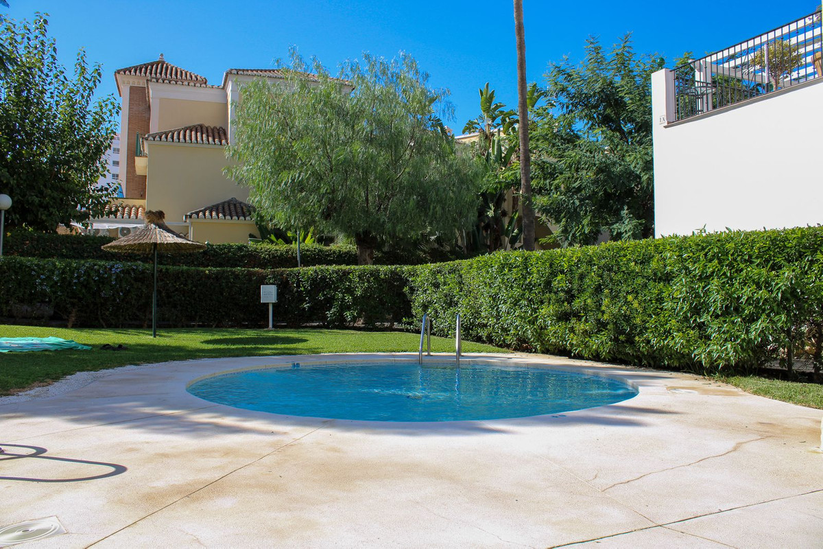 2 Bed Apartment for sale in Nerja Costa Del Sol East, Málaga, Spain