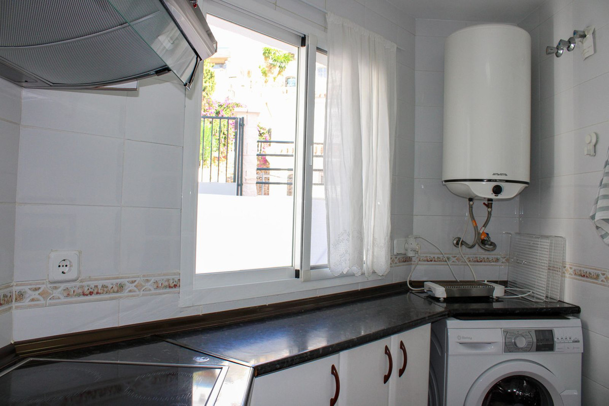 2 Bed Apartment for sale in Nerja Costa Del Sol East, Málaga, Spain