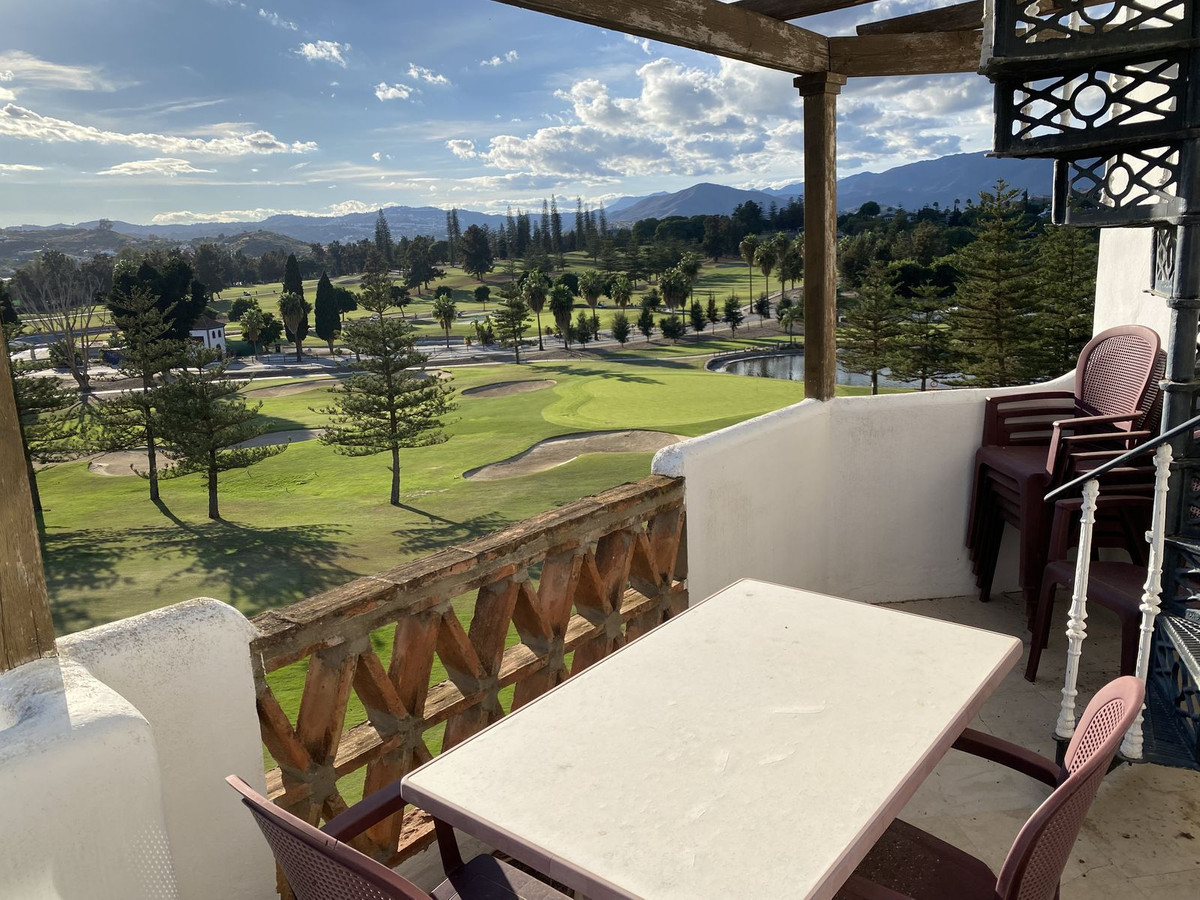 3 Bed Apartment for sale in Mijas Costa Del Sol, Málaga, Spain