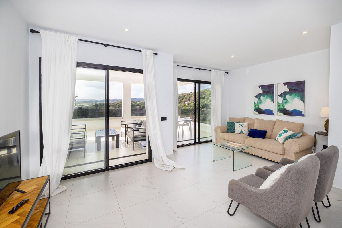 Se vende Apartamento Planta Media de 2 dormitorios en Costa Del Sol, Málaga, España