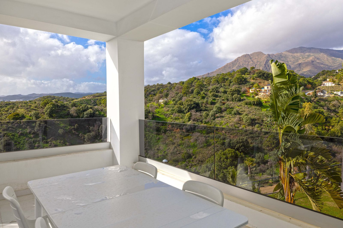 Se vende Apartamento Planta Media de 2 dormitorios en Costa Del Sol, Málaga, España