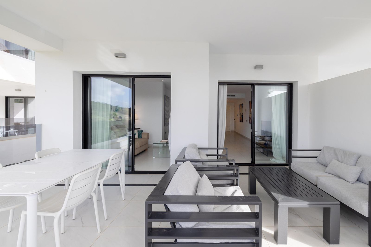 Se vende Apartamento Planta Media de 2 dormitorios en Costa Del Sol, Málaga, España