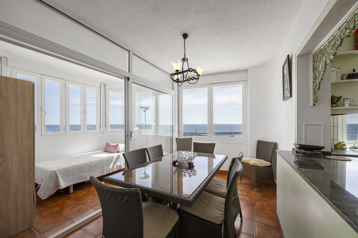 2 Bed Apartment for sale in Estepona Costa Del Sol, Málaga, Spain
