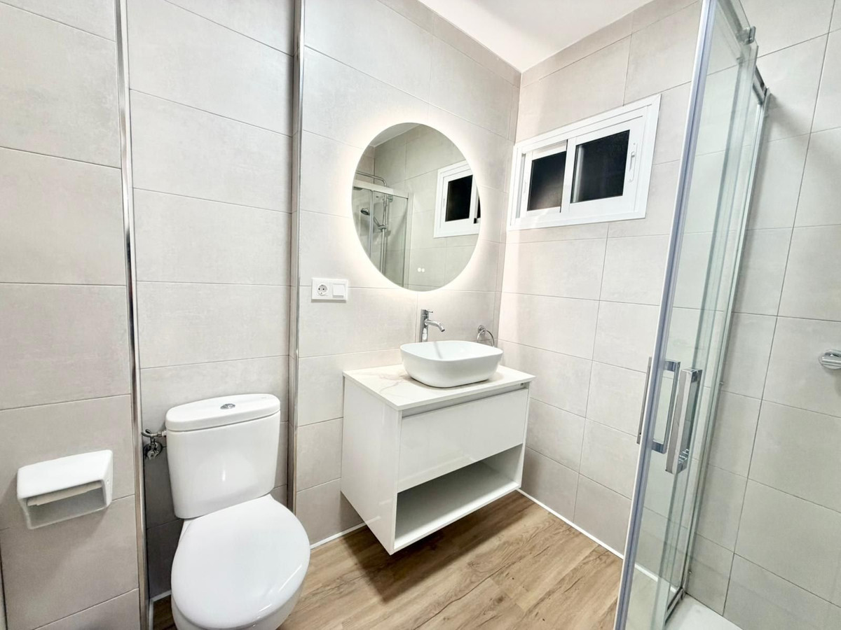 Se vende Apartamento Planta Media de 1 dormitorios en Costa Del Sol, Málaga, España