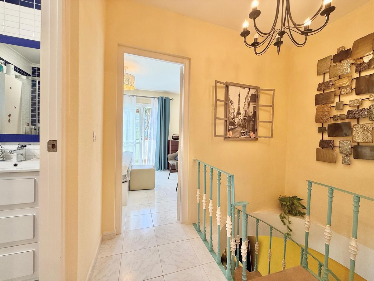 Se vende Pareada de 2 dormitorios en Costa Del Sol, Málaga, España