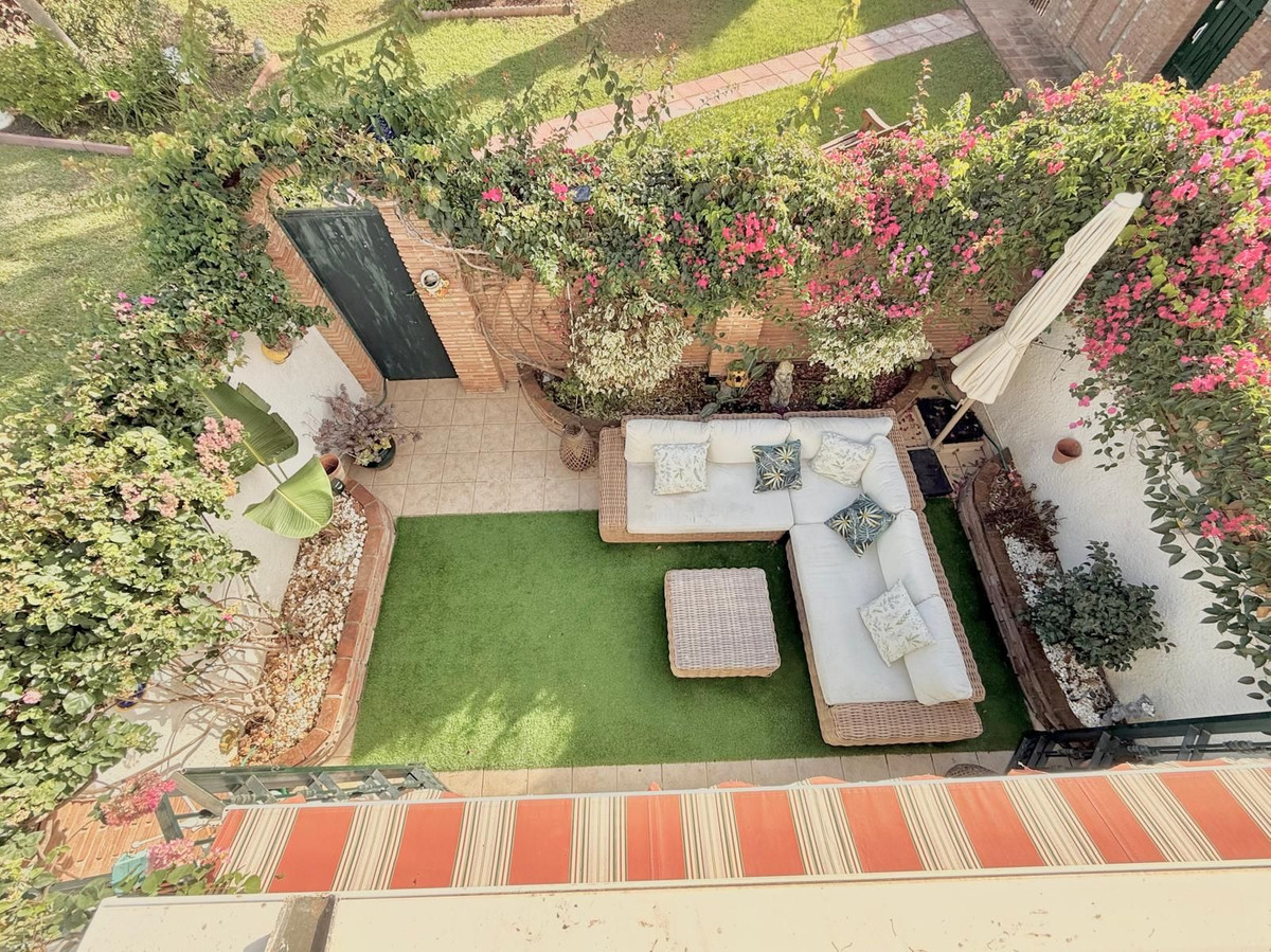 Se vende Pareada de 2 dormitorios en Costa Del Sol, Málaga, España