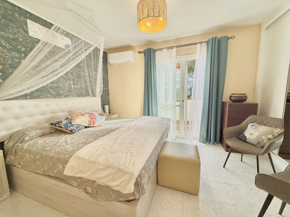 Se vende Pareada de 2 dormitorios en Costa Del Sol, Málaga, España