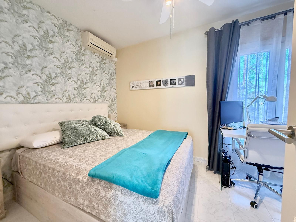 Se vende Pareada de 2 dormitorios en Costa Del Sol, Málaga, España