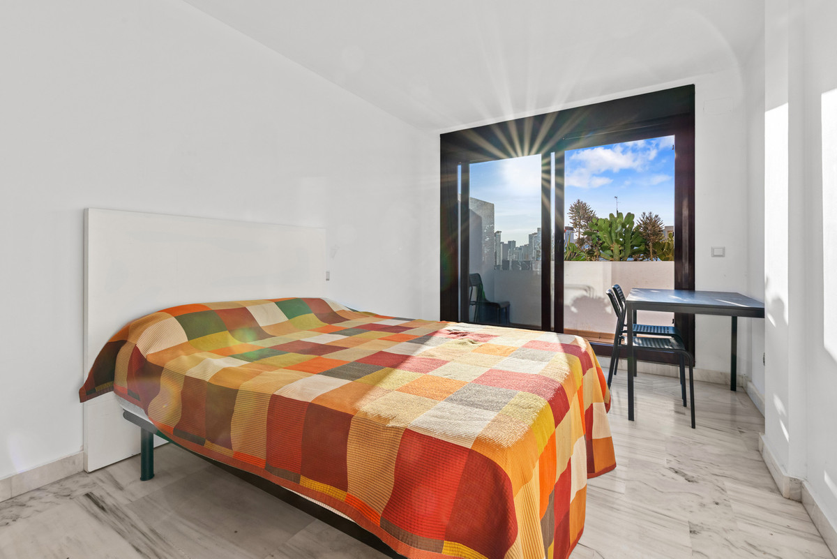 2 Bed Apartment for sale in Estepona Costa Del Sol, Málaga, Spain