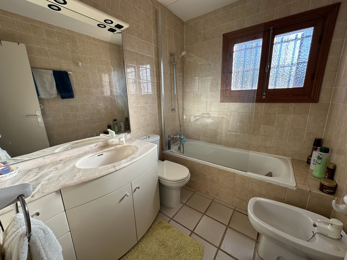 Se vende Adosada de 4 dormitorios en Costa Blanca, Alicante, España