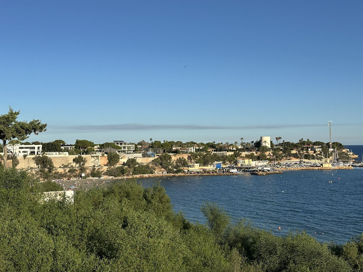 Se vende Adosada de 4 dormitorios en Costa Blanca, Alicante, España