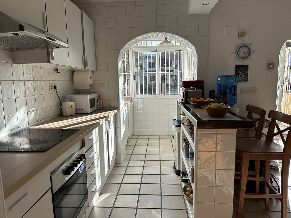 Se vende Adosada de 4 dormitorios en Costa Blanca, Alicante, España