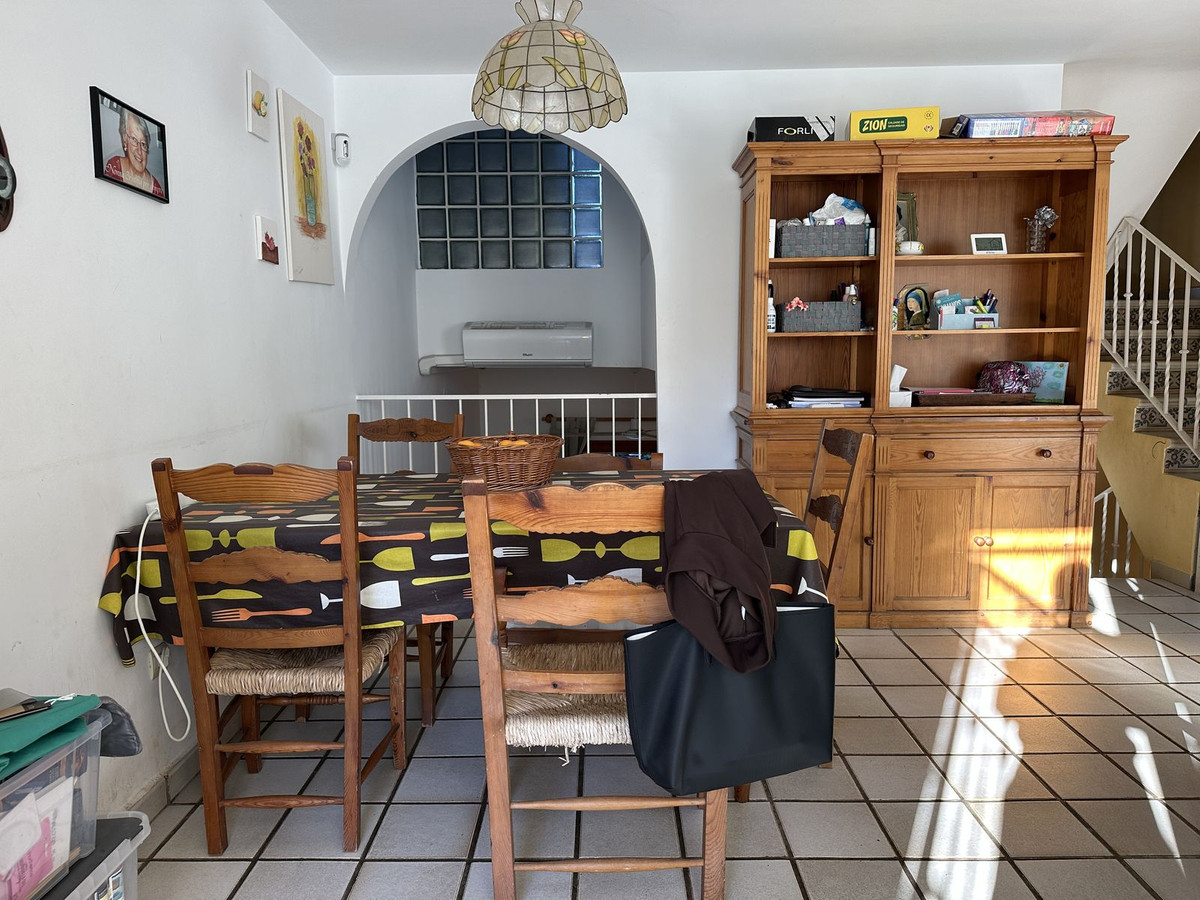 Se vende Adosada de 4 dormitorios en Costa Blanca, Alicante, España