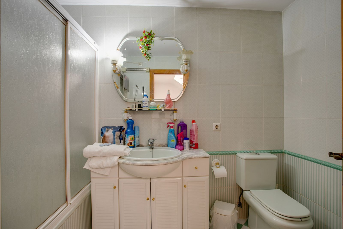 Se vende Adosada de 4 dormitorios en Costa Del Sol, Málaga, España