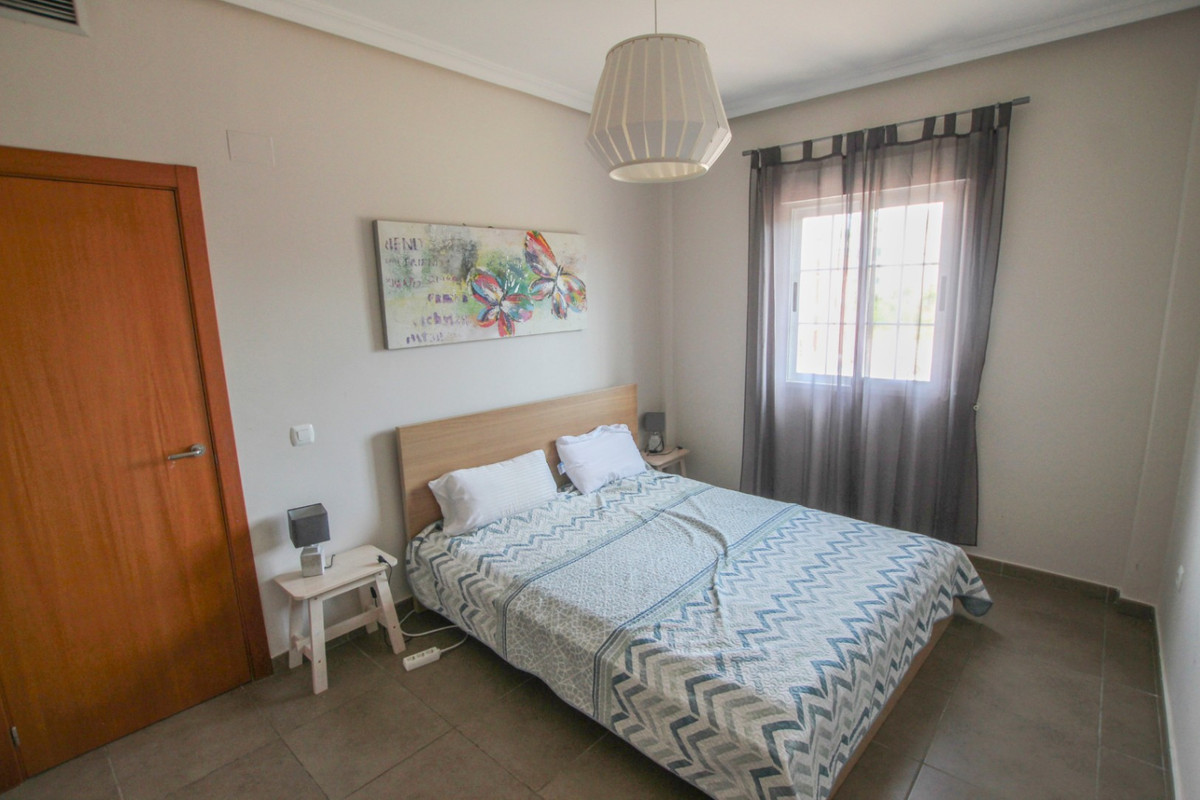 Se vende Pareada de 4 dormitorios en Costa Blanca, Alicante, España